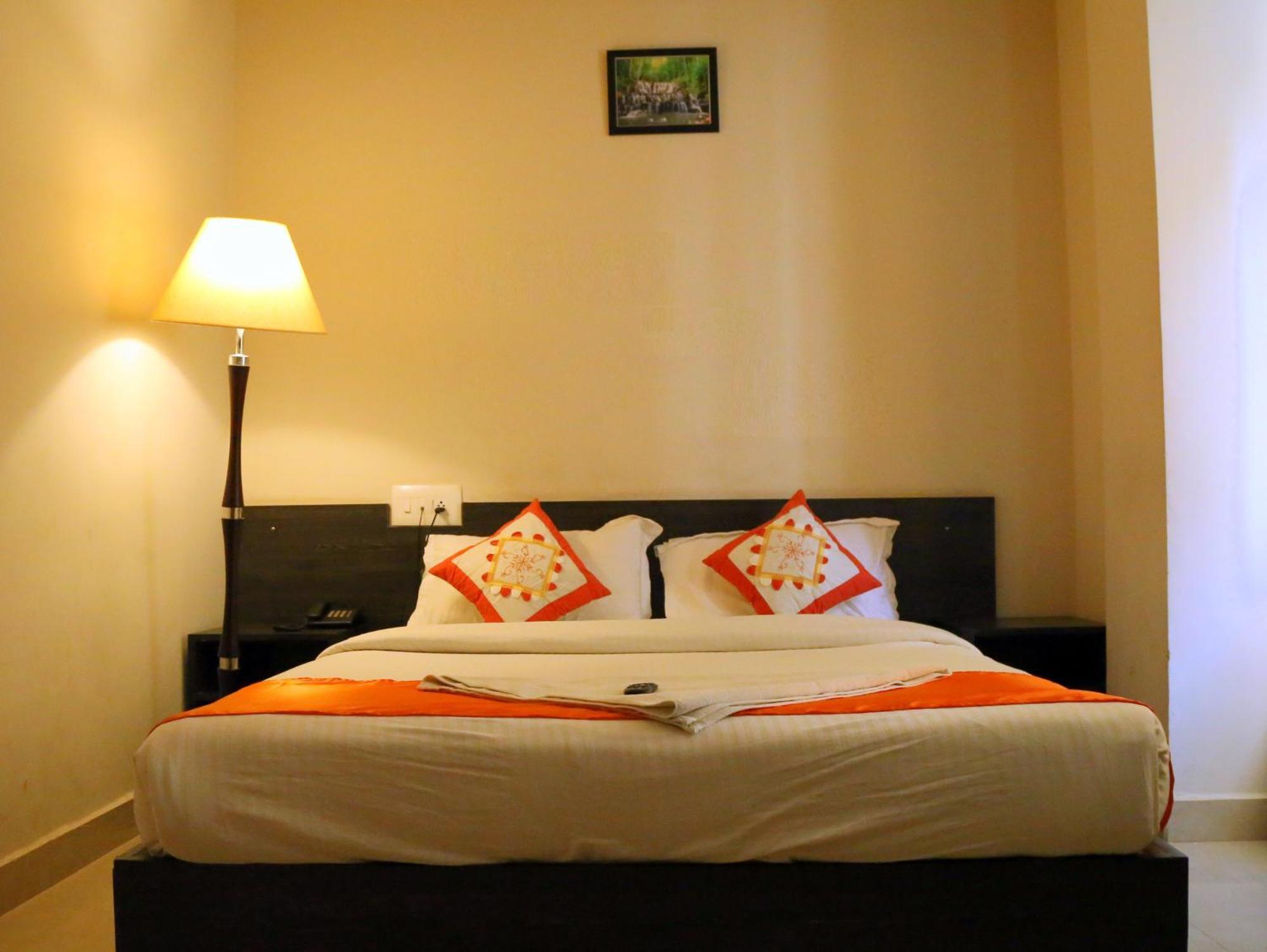Orange Corner Hotel, Airport Pickup & Drop Available 24X7 Yelahanka エクステリア 写真